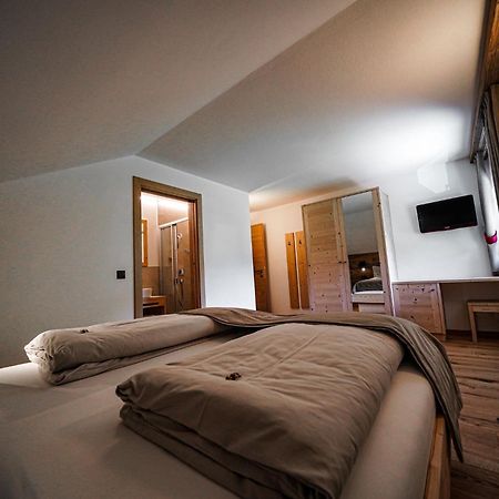 Garni Bergblick Hotel Braies  Ngoại thất bức ảnh