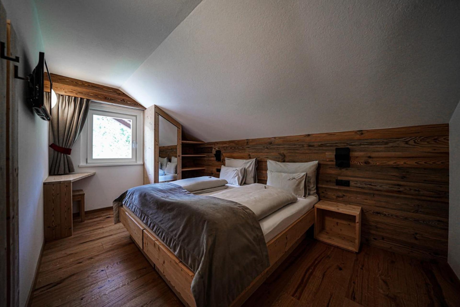 Garni Bergblick Hotel Braies  Ngoại thất bức ảnh