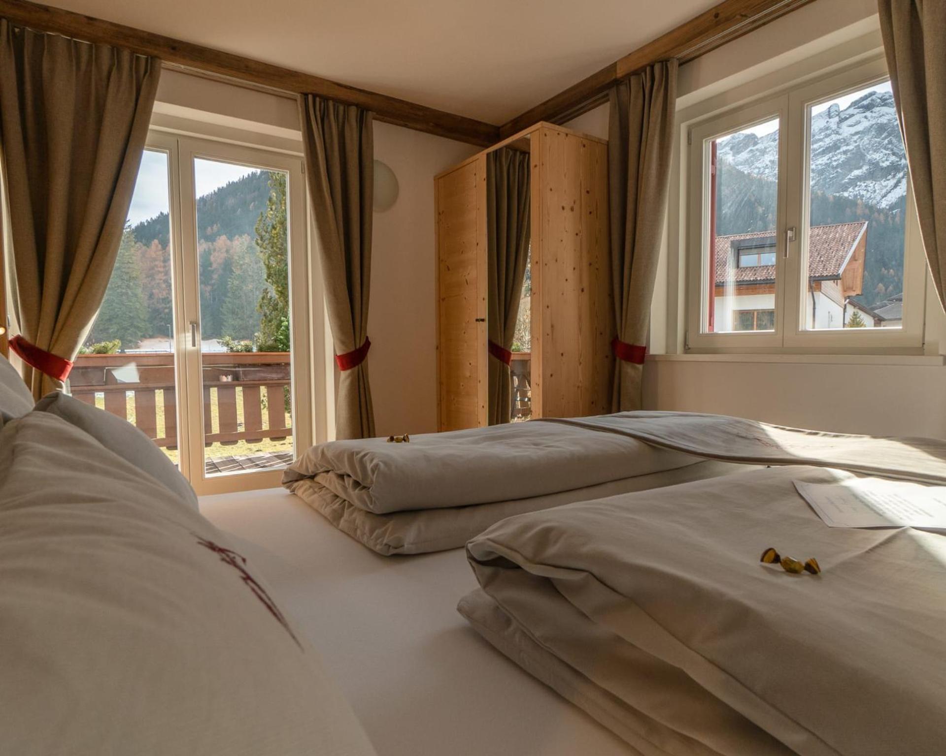 Garni Bergblick Hotel Braies  Ngoại thất bức ảnh